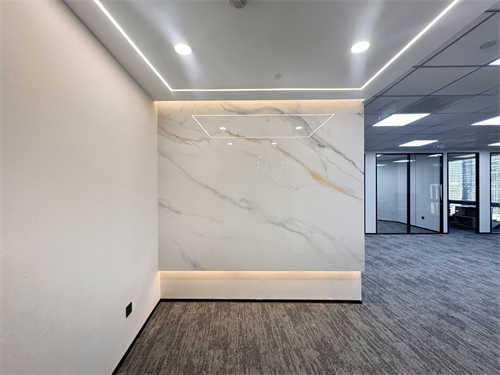 招商局大厦 135㎡办公室 4.8元/平米/天